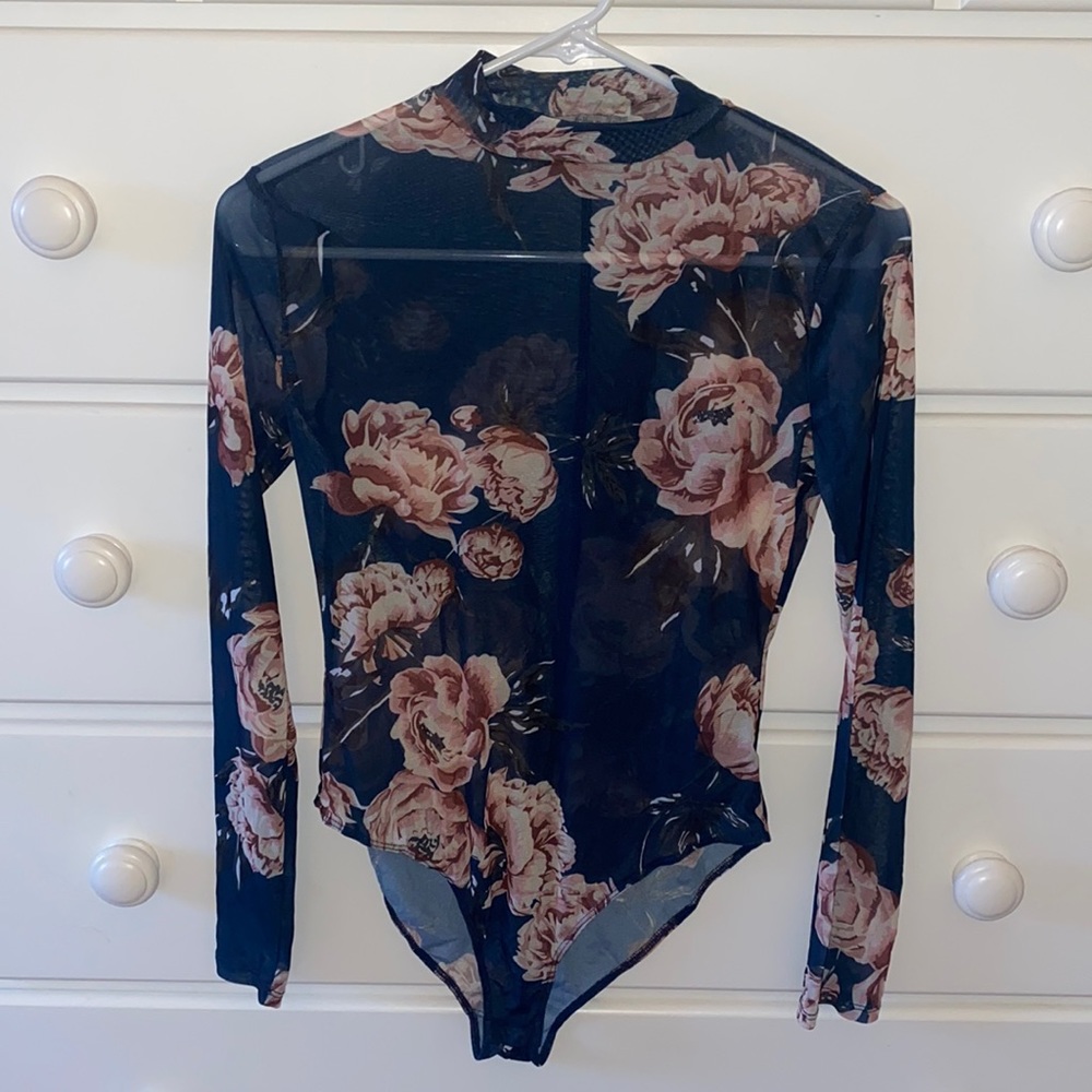 Charlotte Russe Floral Mock Neck Bodysuit - S